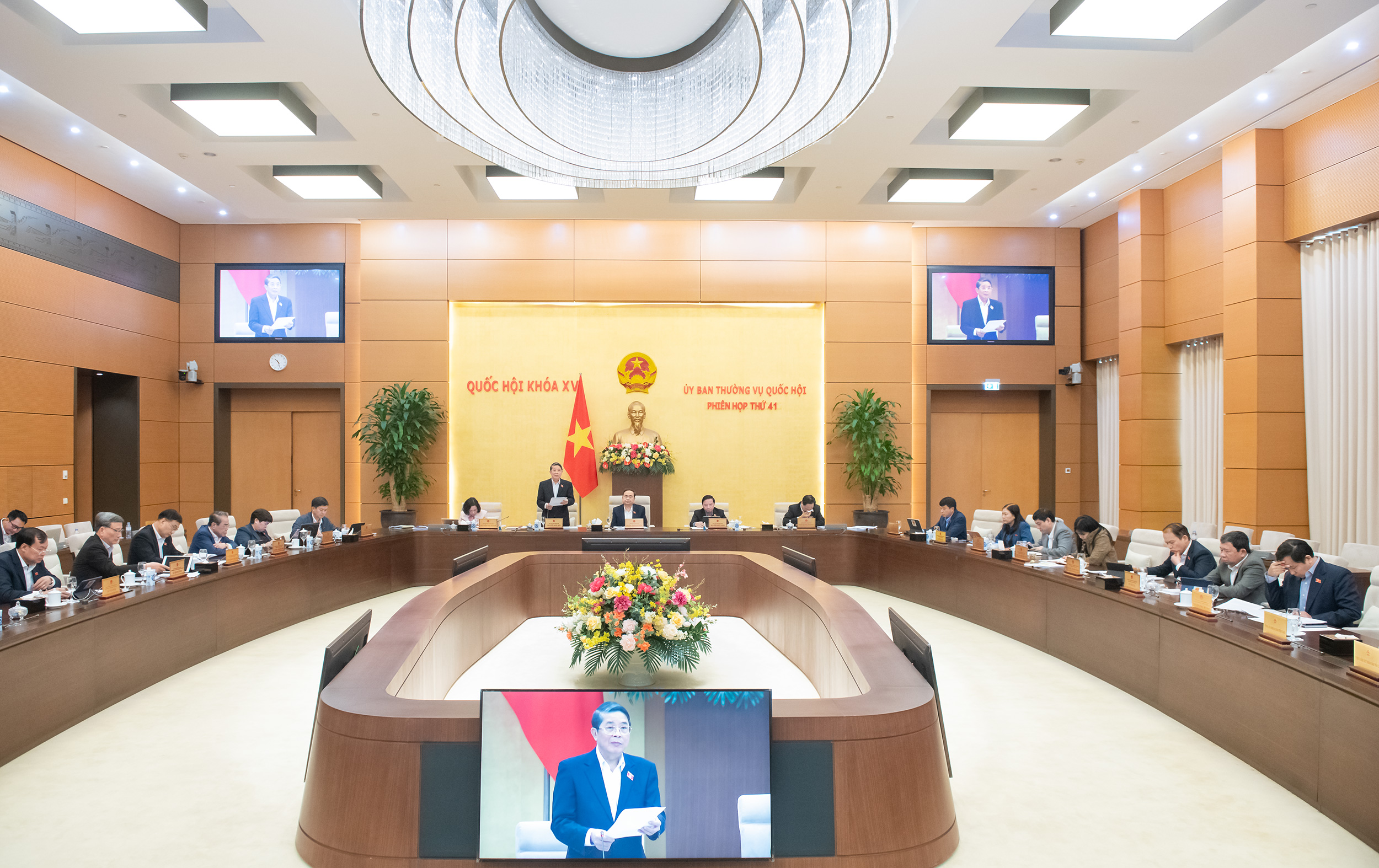 Hoàn thiện chính sách công nghiệp công nghệ số đáp ứng yêu cầu phát triển của đất nước