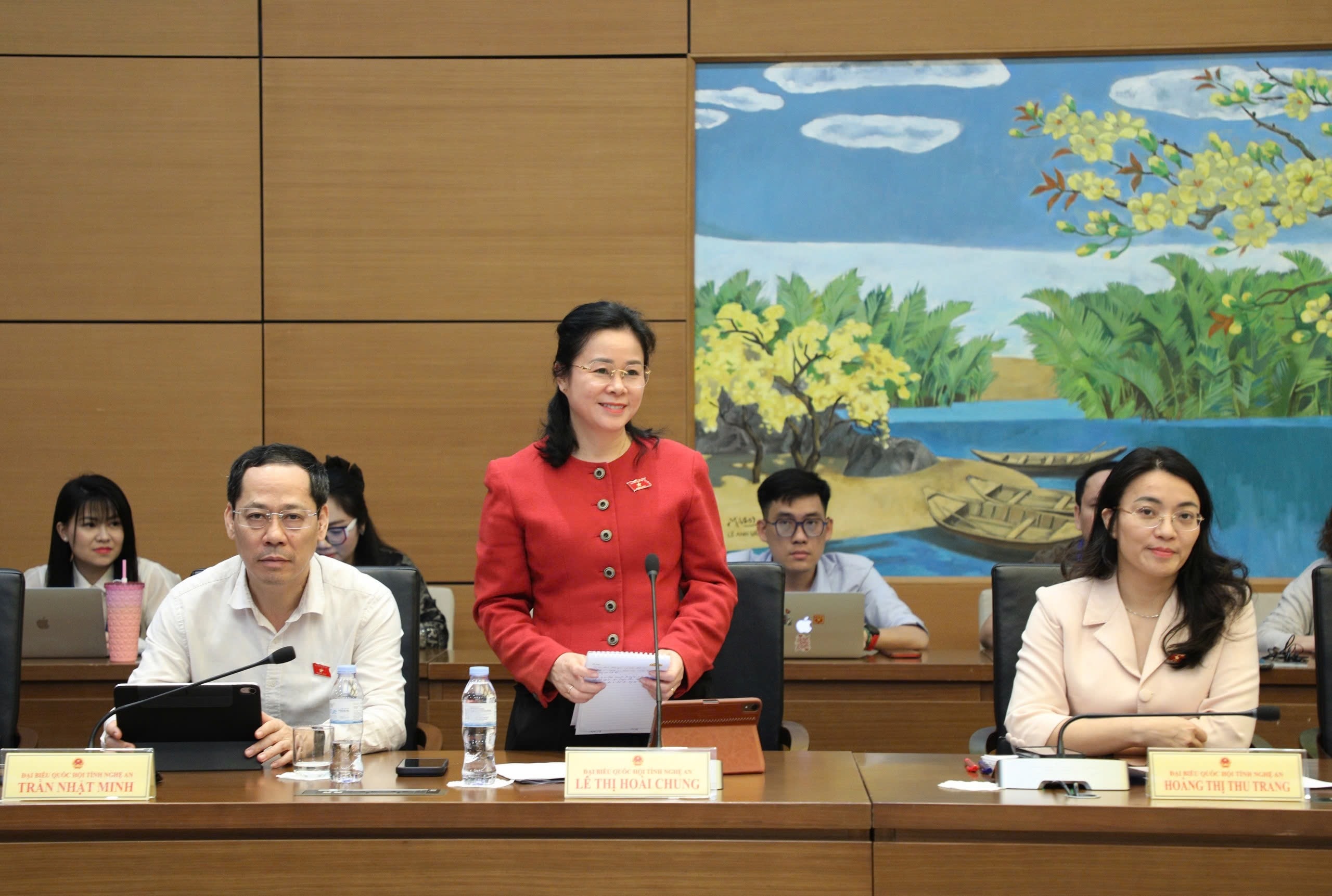 Thảo luận tại Tổ 7 (Đoàn ĐBQH các tỉnh Nghệ An và Lâm Đồng):Hoàn thiện Luật Tiếp cận thông tin theo hướng thực chất, thích ứng chuyển đổi số