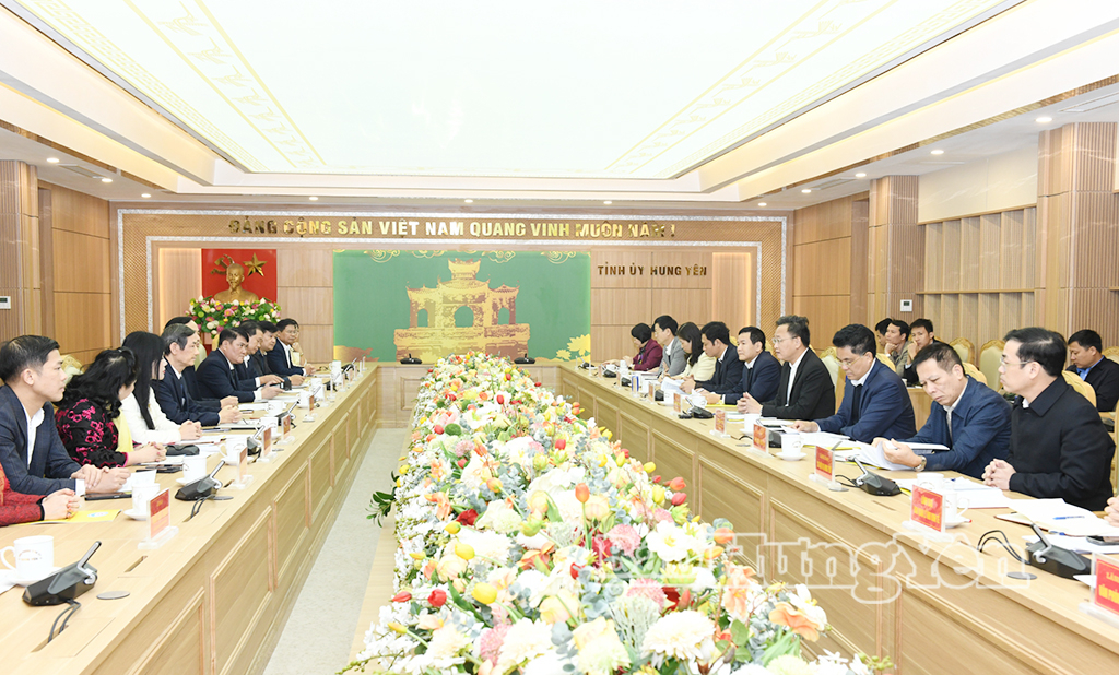 Thường trực Tỉnh ủy làm việc với Ban Thường vụ Hiệp hội Doanh nghiệp tỉnh