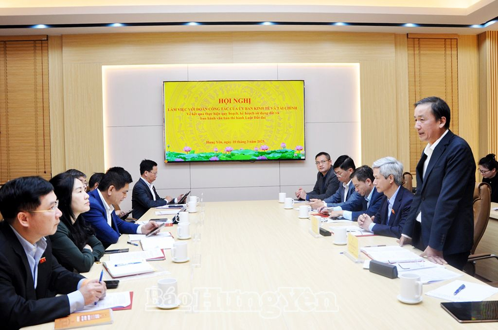 Đoàn công tác của Ủy ban Kinh tế và Tài chính của Quốc hội làm việc với tỉnh về kết quả thực hiện quy hoạch, kế hoạch sử dụng đất và ban hành văn bản thi hành Luật Đất đai