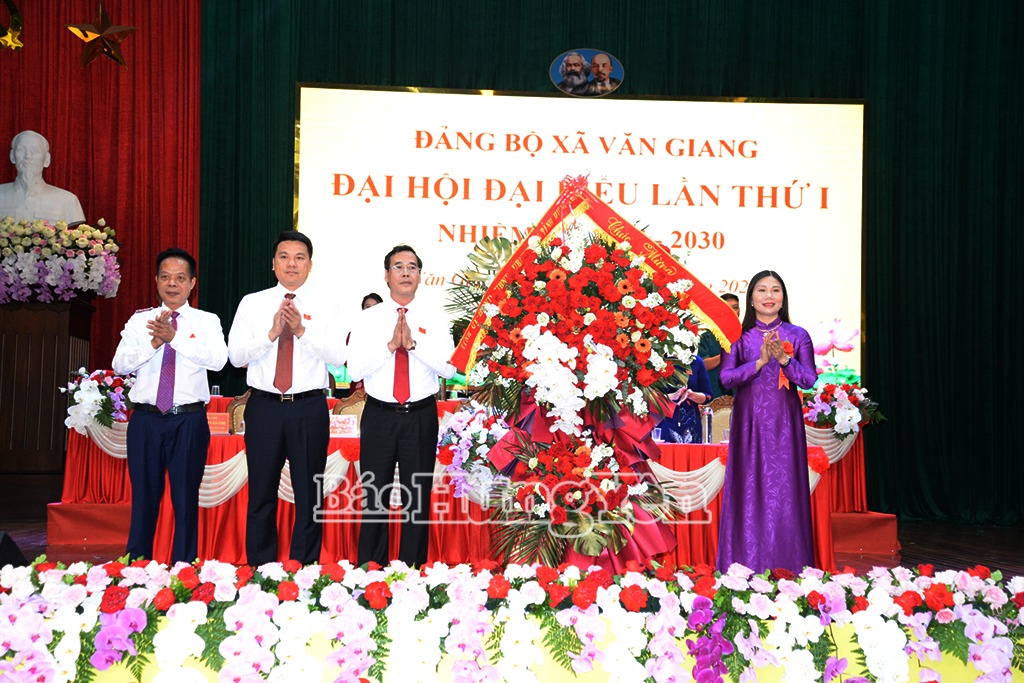 Đại hội đại biểu Đảng bộ xã Văn Giang lần thứ I, nhiệm kỳ 2025 – 2030