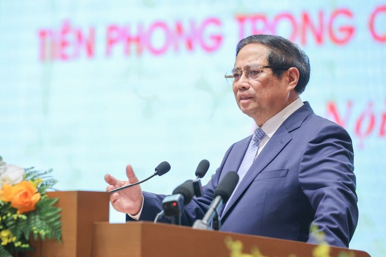 TỔNG THUẬT: Thủ tướng làm việc với doanh nghiệp Nhà nước về chuyển đổi số, thúc đẩy tăng trưởng
