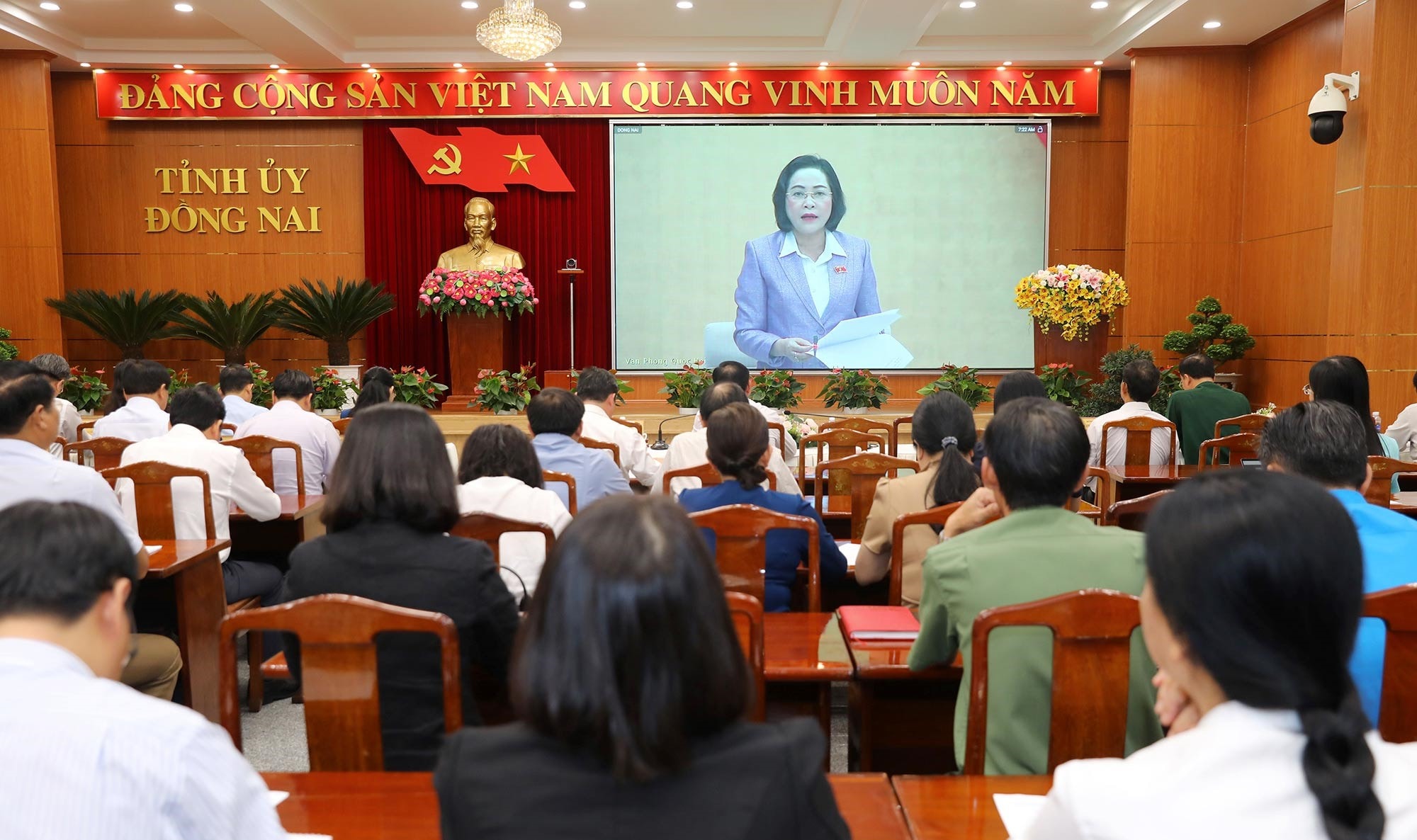 Triển khai công tác bầu cử đại biểu Quốc hội khóa XVI và đại biểu HĐND các cấp nhiệm kỳ 2026 - 2031Nhiều sáng tạo từ ứng dụng công nghệ, chuyển đổi số trong tuyên truyền