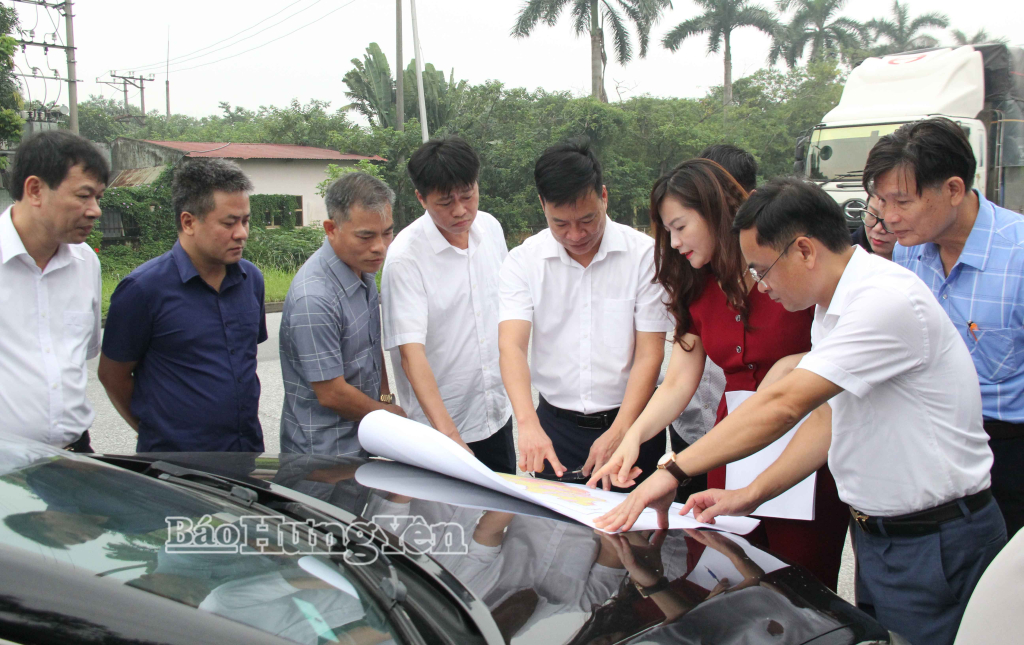 Đoàn công tác liên ngành của Trung ương khảo sát việc thành lập phường tại 28 xã