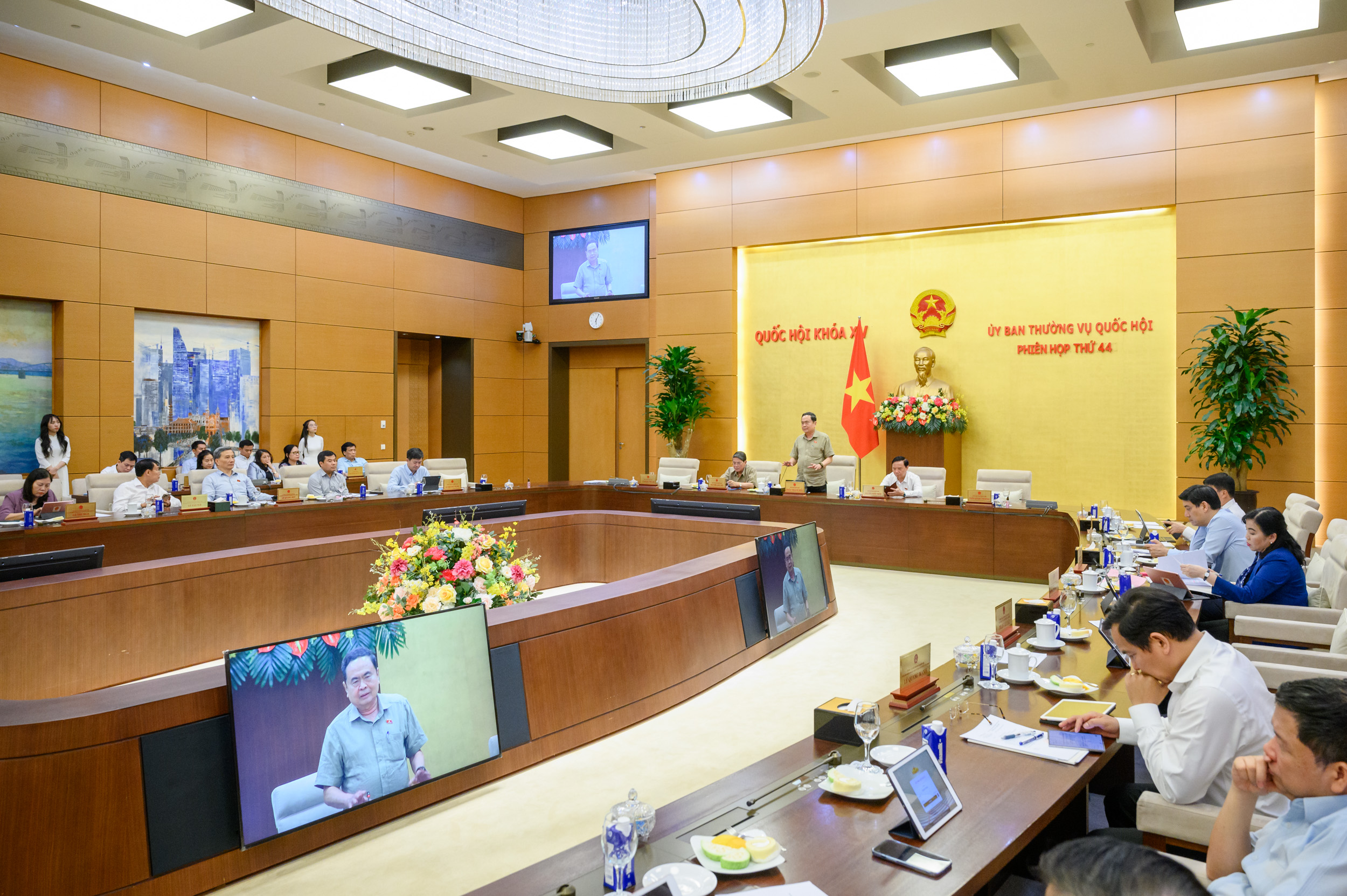 Đẩy nhanh tiến độ ứng dụng công nghệ, trí tuệ nhân tạo nâng cao hiệu quả hoạt động của Quốc hội