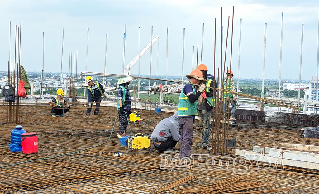 Sôi nổi khí thế thi công trên công trường Bệnh viện Đa khoa Thái Bình