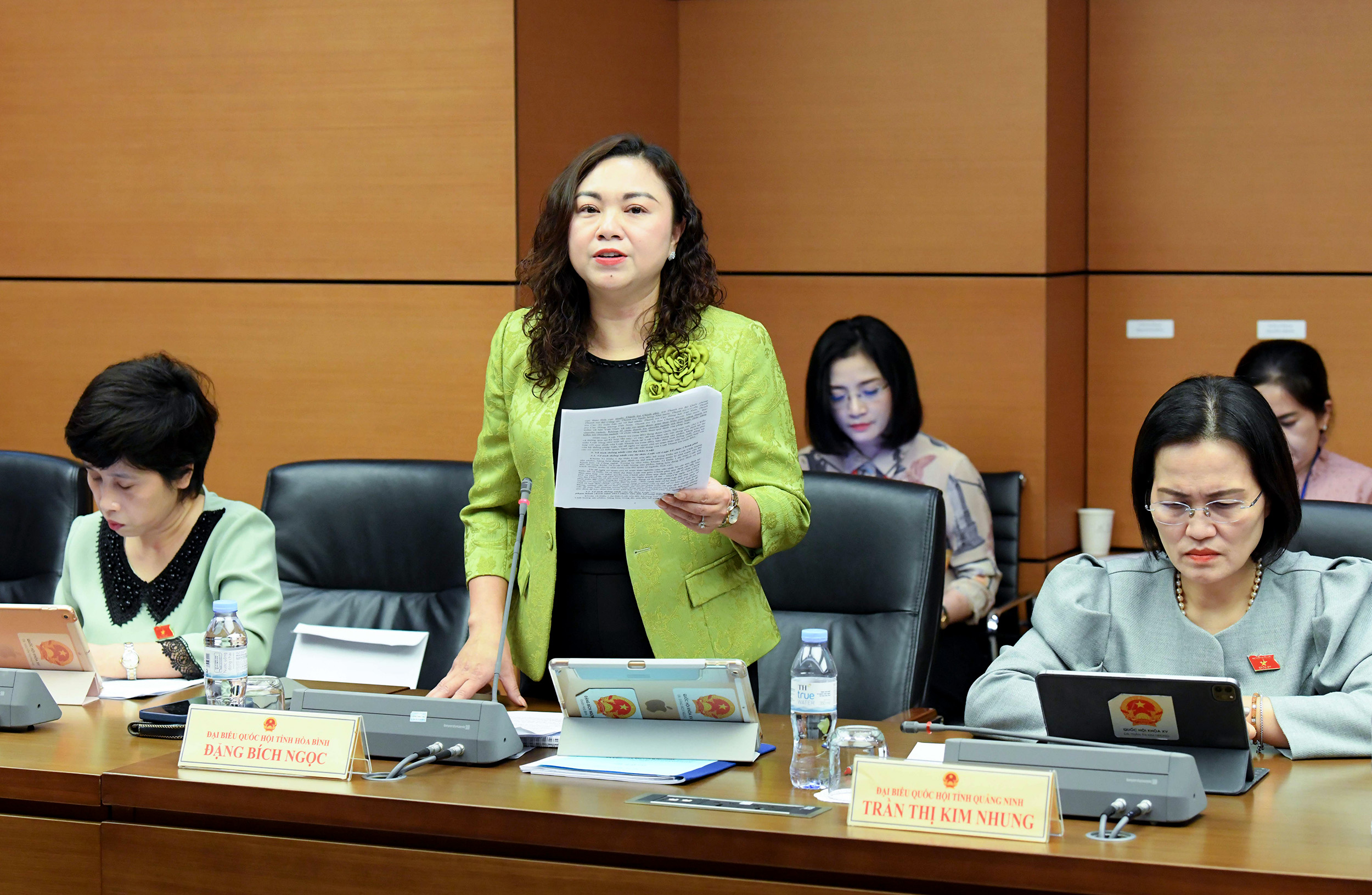 Phó Chủ tịch Quốc hội Vũ Hồng Thanh: Rà soát, thể chế hóa chủ trương của Đảng về đột phá phát triển khoa học, công nghệ, đổi mới sáng tạo