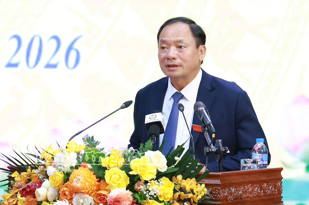 Nghiên cứu kỹ lưỡng, quyết nghị đúng đắn các vấn đề thuộc thẩm quyền