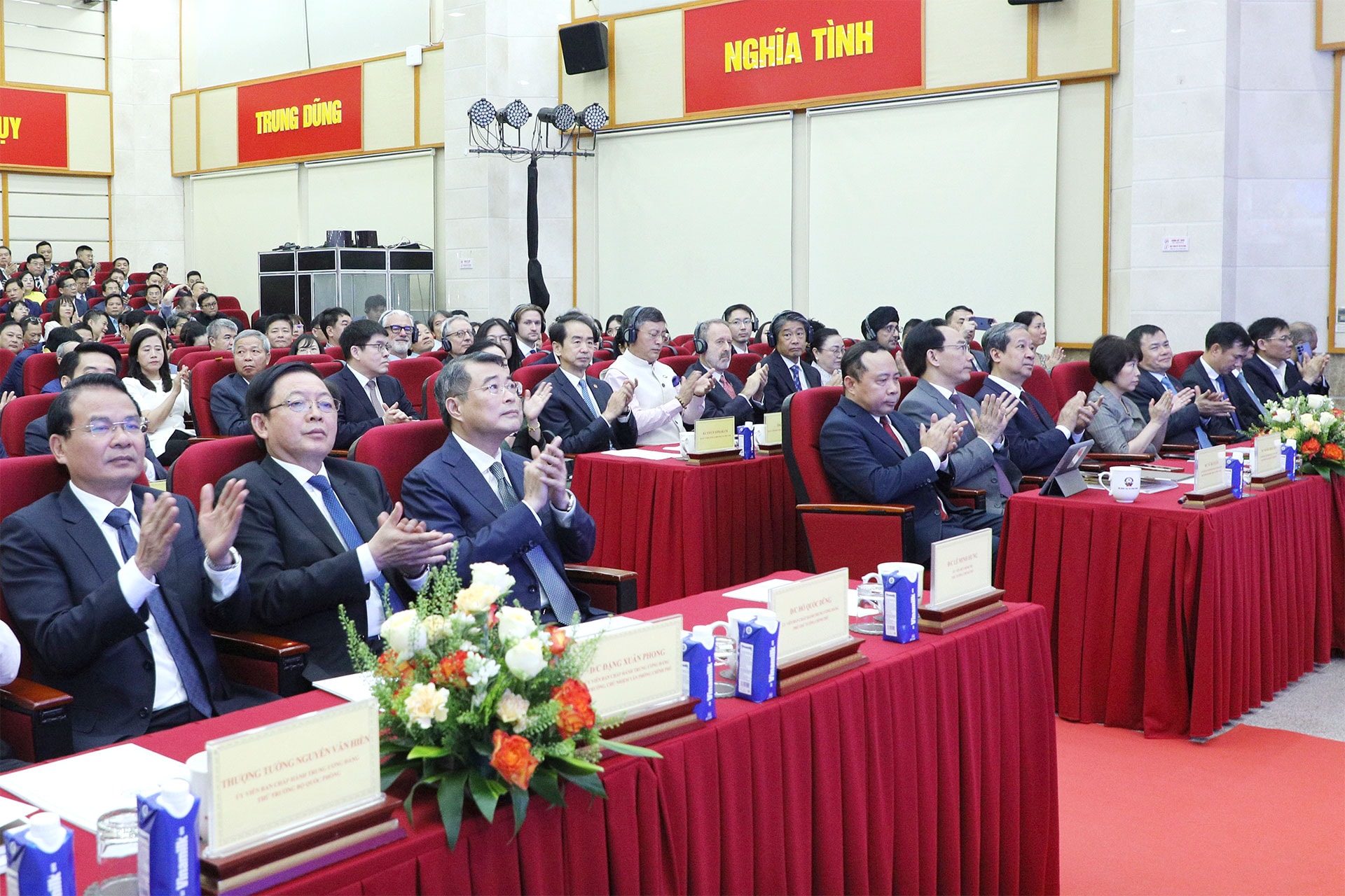 Thủ tướng Lê Minh Hưng: Khoa học công nghệ, đổi mới sáng tạo và chuyển đổi số là "chìa khóa vàng" để hiện thực hóa khát vọng phát triển đất nước