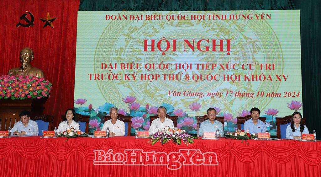   Tổng Bí thư, Chủ tịch nước Tô Lâm và các đại biểu Quốc hội tiếp xúc cử tri huyện Văn Giang trước kỳ họp thứ 8, Quốc hội khóa XV