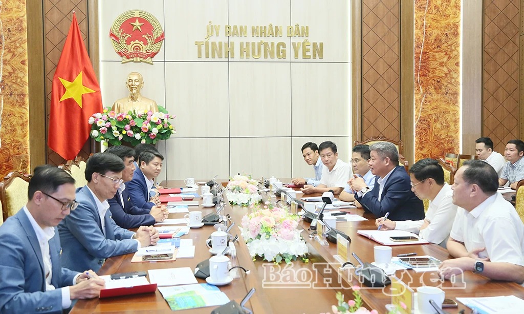 Đồng chí Nguyễn Mạnh Quyền, Phó Bí thư Tỉnh ủy, Chủ tịch UBND tỉnh tiếp, làm việc với lãnh đạo Tập đoàn Hateco